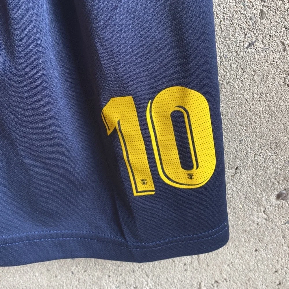 👻 soccer jersey Kids Replica Kit/Costume - Picture 7 of 9